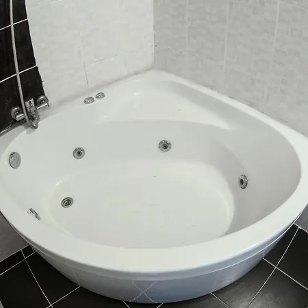 جراند هورييت فندق *