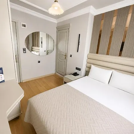Grand Hurriyet Hotel *